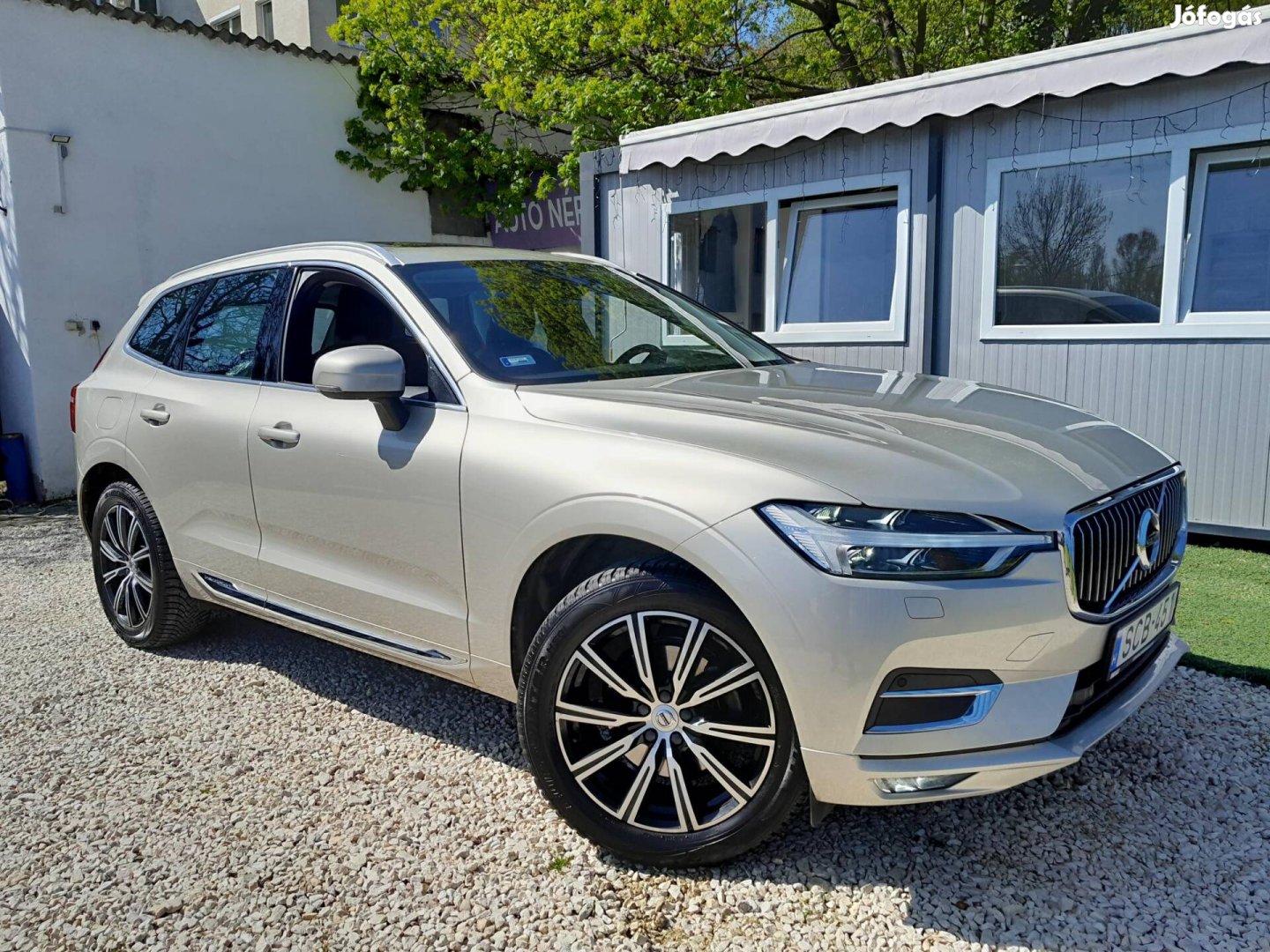 Volvo XC60 2.0 [D4] Inscription Geartronic mo-i...